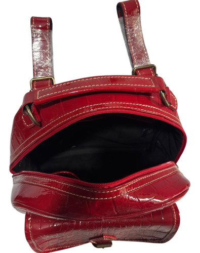 Mochila De Mujer Moda Piel Charol Genuino Akl Bp08