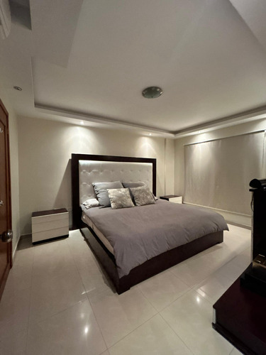 Townhouse De Lujo Res. Doral Park, Urb. Mañongo, Naguanagua. L.m