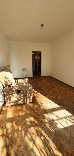 Departamento 3 Amb Frente Balcon
