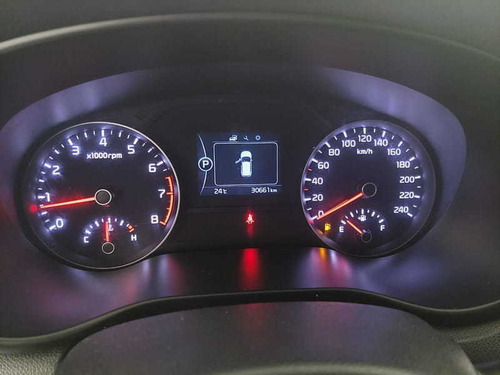 Imagem 10 de 15 de Kia Sportage 4x2 Ex 2.0 16v 4p 2018