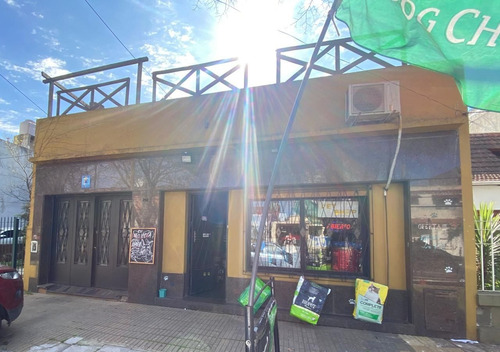 Imagen 1 de 11 de Casa En Venta Con Local A La Calle - Temperley