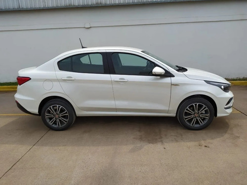 Imagen 4 de 15 de Fiat Cronos Drive Cvt 1.3 0km . Tomo Usados Llave X Llave #-