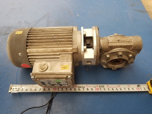 Motoreductor 1/12 Hp. Trifásico 22-440 Vca.  Entrega 29 Rpm.