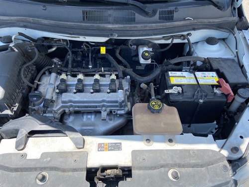 Imagen 12 de 15 de Chevrolet Aveo Ls