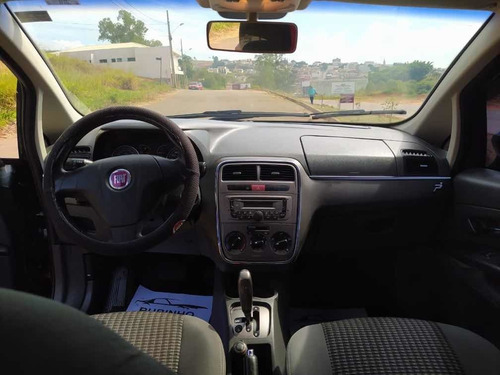 Imagem 8 de 10 de Fiat Punto 2010 1.8 Hlx Flex 5p