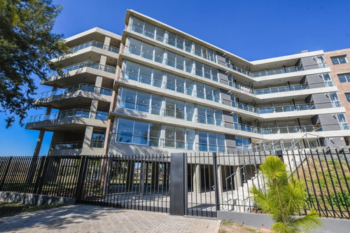 Imagen 3 de 22 de Departamento De 1 Dormitorio En Venta Con Cochera Aldea Fisherton