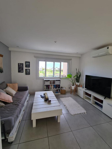 Casa En Venta A La Laguna-villanueva- Barrio San Rafael