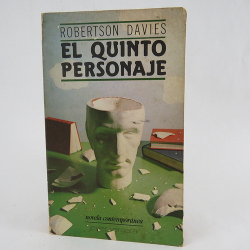 L229 Robertson Davies -- El Quinto Personaje