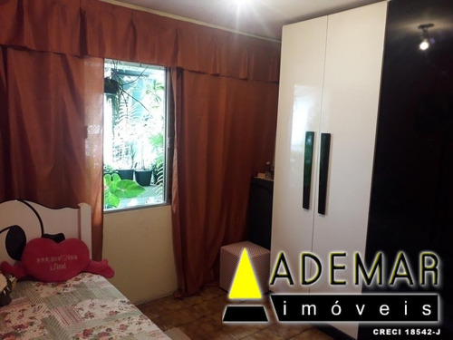 Imagem 13 de 15 de Vende Se Ótima Casa - 947