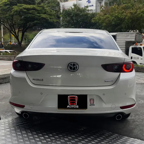 Mazda 3 MEHV TOURING