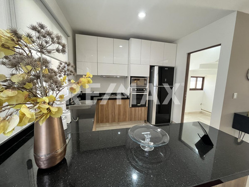 Casa En Venta En Privada Aurea, Zibatá