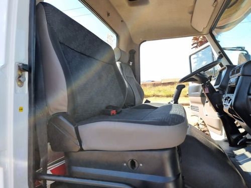 Imagem 4 de 15 de Volkswagem 13-190 4x2 Ano 2015 Cesto Aereo Linha Viva Duplo