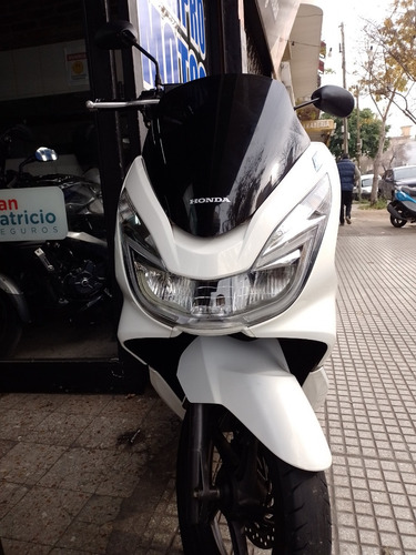 Honda Pcx 150 Tangomotos Buen Estado Listo Para Transferir 3