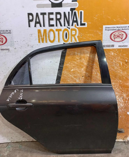 Puerta Trasera Derecha Toyota Corolla Original (819283)