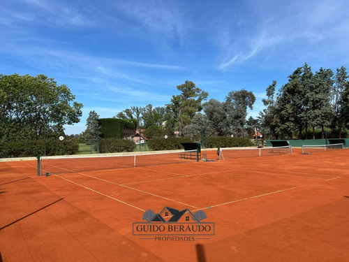 Casa En Venta En Country Las Praderas