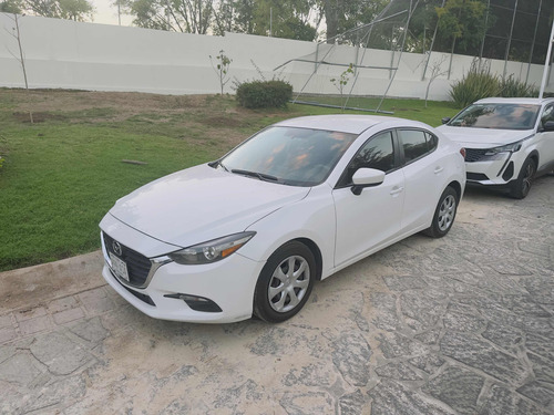 Mazda Mazda 3 2.0 I Sedan At