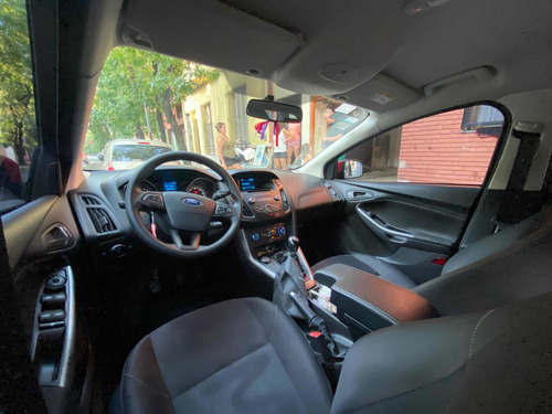 Imagen 14 de 14 de Ford Focus 1.6 S