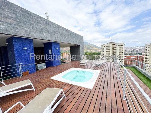 Gran Apartamento Remodelado En Alquiler, Urb. Sebucan