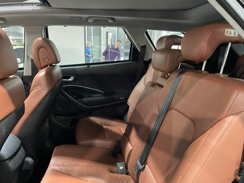 Imagem 2 de 10 de Hyundai Grand Santa Fé 2014/2015 3.3 Mpfi V6 4wd Gasolina