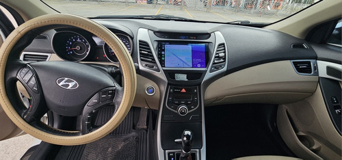 Hyundai Elantra 1.8 Limited Tech At