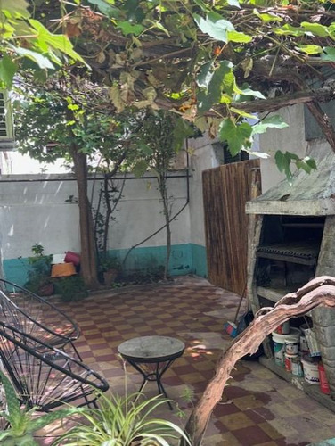 Casa Tipo Ph Al Fondo Con Patio Venta En Quilmes Centro