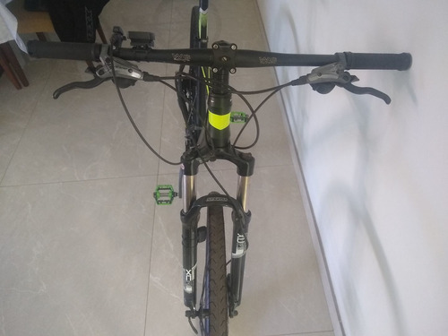 Imagem 4 de 4 de Bicicleta 29 Toda Shimano
