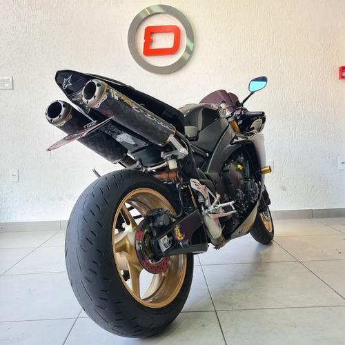 Imagem 6 de 13 de Yzf R-1 1000