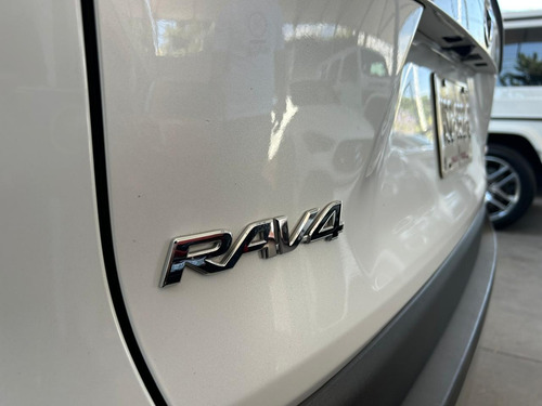 Toyota Rav4 L4 2.5l Hybrid 2023