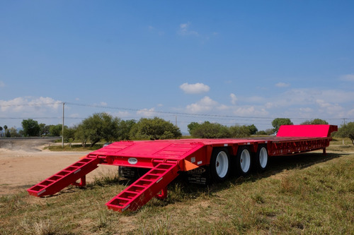 Lowboy Cama Baja 55 Toneladas Cuello Fijo Cola Castor