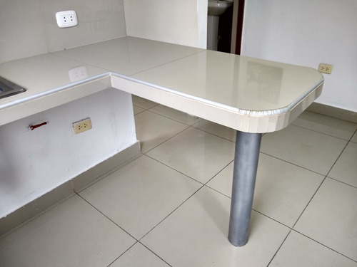 Imagen 17 de 25 de Minidepartamento En San Borja, Departamento En San Borja, Departamentos En San Borja, En Avenida Rosa Toro Cuadra 9 Cruce Con Canada Cuadra 35, Excelente Zona Comercial Todo A La Mano
