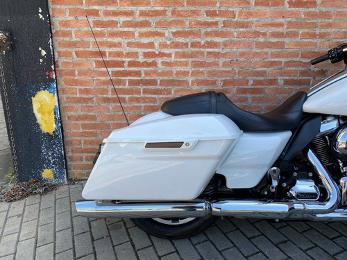 Imagem 6 de 8 de Harley Davidson Street Glide 2017