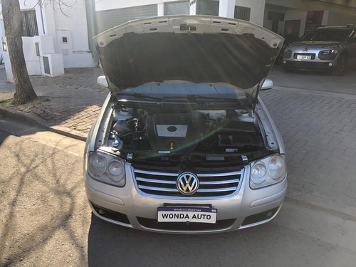 Volkswagen Bora 1.8 Highline T 180cv