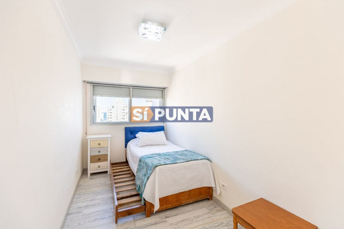Imagen 20 de 24 de Apartamento Reciclado En Excelente Ubicación