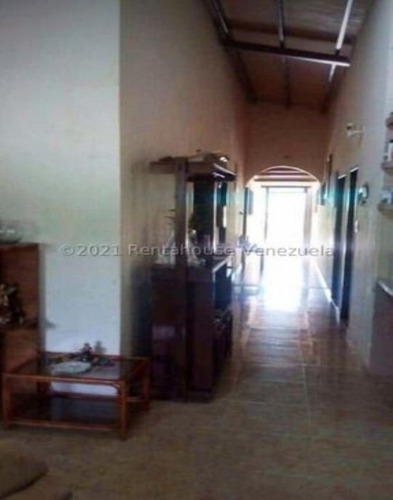Imagen 27 de 30 de Casa Granja Con Amplio Terreno En Venta Sector El Mayal Cabudare, Info. 0424-5325471, Codigo 22-3496 Mf