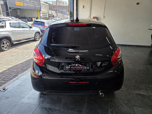 Peugeot 208 1.6 ALLURE 16V FLEX 4P AUTOMÁTICO