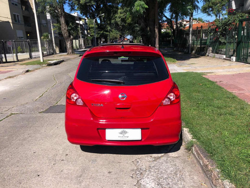 Nissan Tiida 1.8 Premium Mt 2010