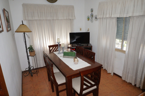Padrón Único Con 2 Casas Y Barbacoa Con Posibilidad De Tercera Vivienda
