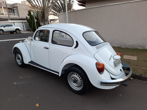 Imagem 2 de 8 de Volkswagem Fusca 1600