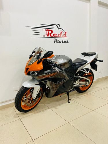 Imagem 8 de 12 de Honda Cbr 600 Rr