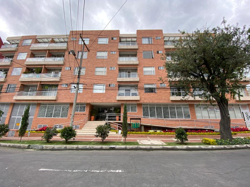 Venta De Apartamento En El Campin, Bogotá