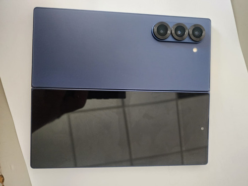 Samsung Galaxy Z Fold6 5g (Usado)