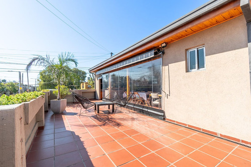 Venta Casa 4 Ambientes Con Terraza Propia, Wilde.