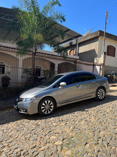 Honda Civic 1.8 Lxl Couro Flex 4p