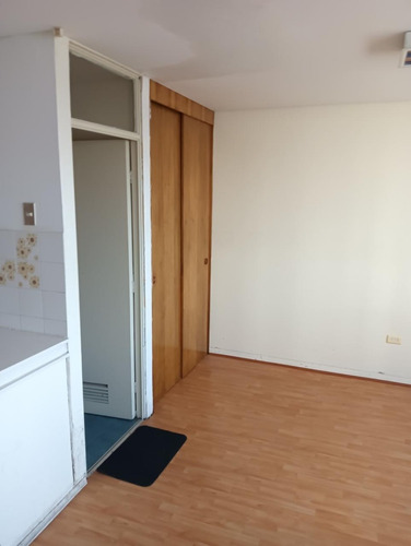 Departamento De Un Ambiente En El Centro De Valparaíso