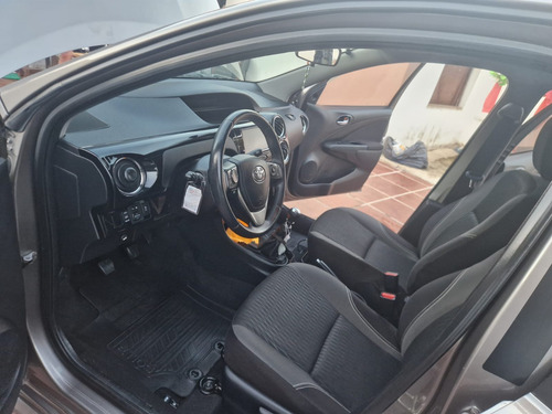 Toyota Etios 1.5 Sedan Xls