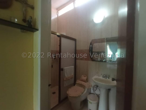 Imagen 4 de 30 de Casa En Venta En Villas De Yara Vía Yaritagua La Ensenada 0-4-2-4-5-9-3-7-5-4-2/ Rent-a-house Vende, Código De Referencia: 22-24112