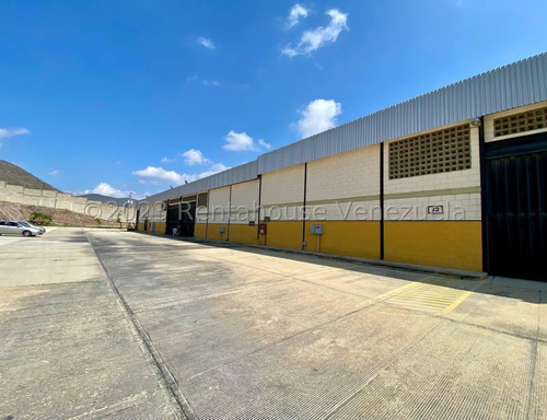 !!! Galpon En Venta Cuenta Con 2420 Mts2 Zona Industrial 2 Barquisimeto Tu Asesora Mehilyn Perez !!!