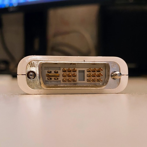 Apple Dvi A Video Adaptador M9667g/a Original (Usado)