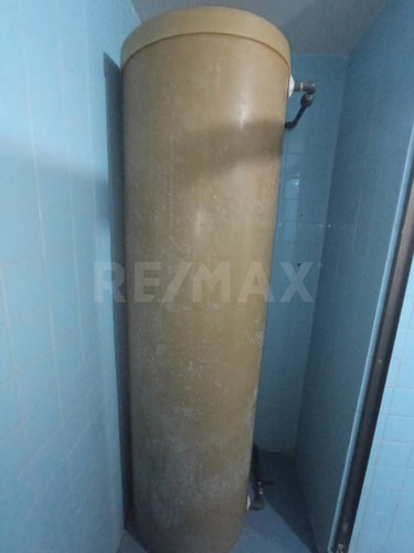Imagen 11 de 21 de Apartamento En Alquiler Urb. Maneiro Resd. Villas Velamar