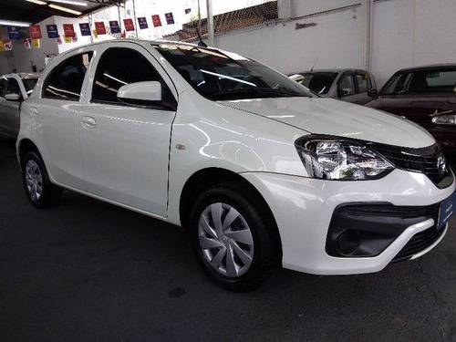 Toyota Etios 1.3 X 16v Flex 4p Manual
